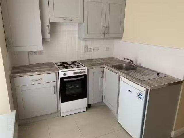 Deal! 5 Mountjoy Terrace