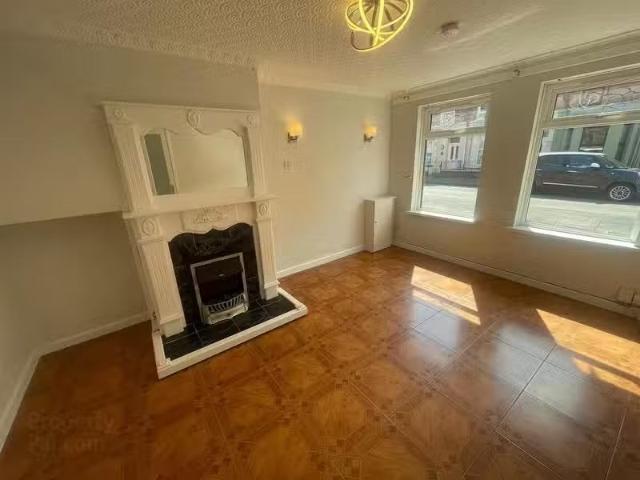 Deal! 68 Beechfield Street