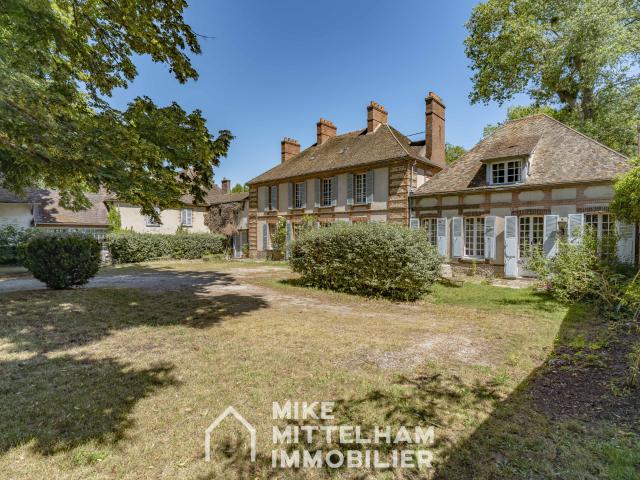 UNIQUE CŒUR DE VILLAGE DE GAMBAIS