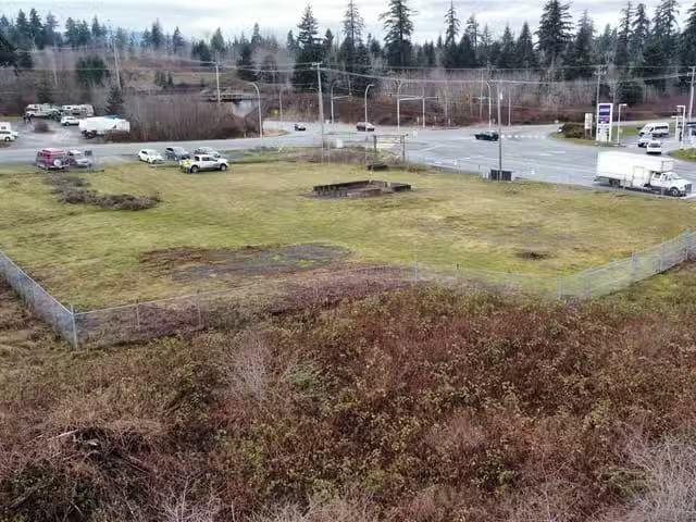 Unique Industrial for lease in Fanny Bay, L35g Island S Hwy, 1.