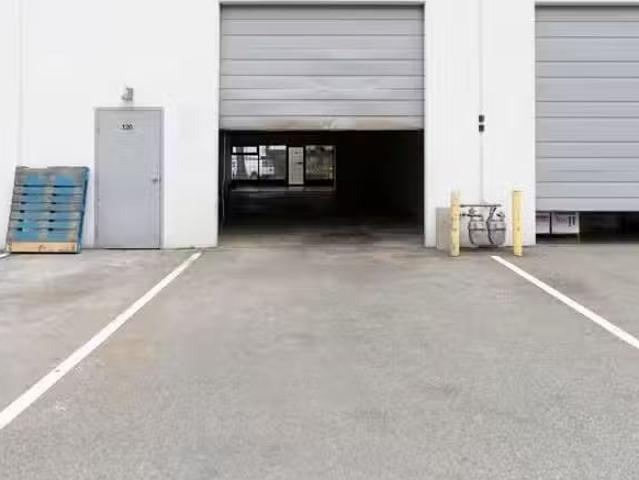 Unique Industrial for lease in Richmond, Richmond, 120 12830 C.