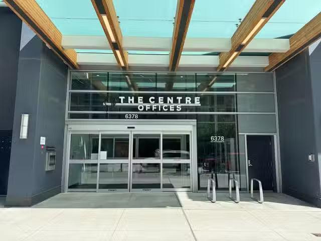 Unique Office for lease in Burnaby, Burnaby South, 427 6378 Si.
