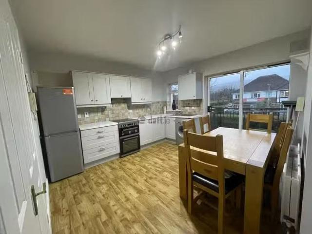 New Old Court Lodge, Firhouse, Dublin 24 is for rent