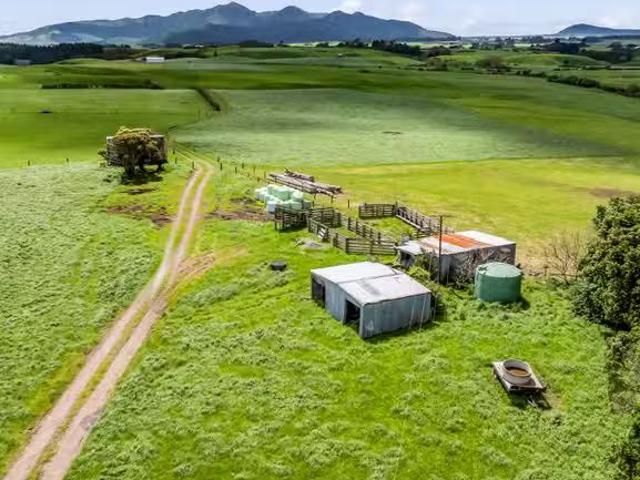 For Rent! OPPORTUNITY ON OXFORD – First National Real Estate