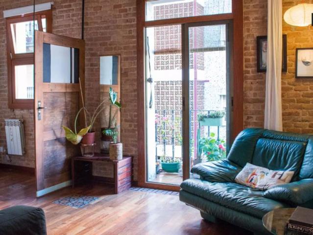 Unique loft apartment for rent in Poble Sec