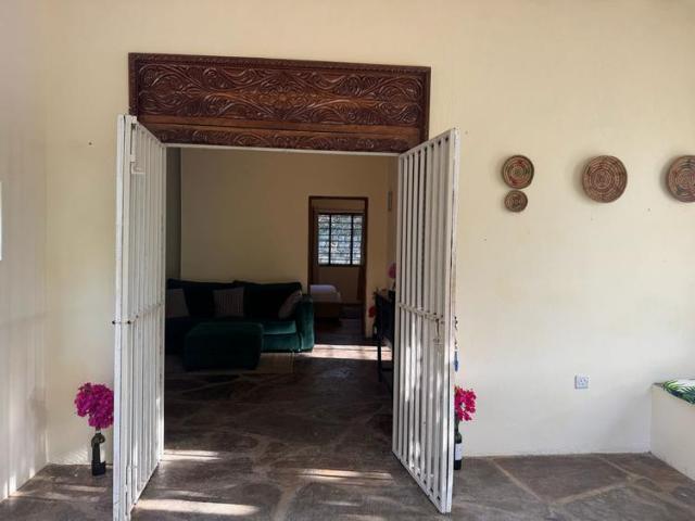 Unique Listings