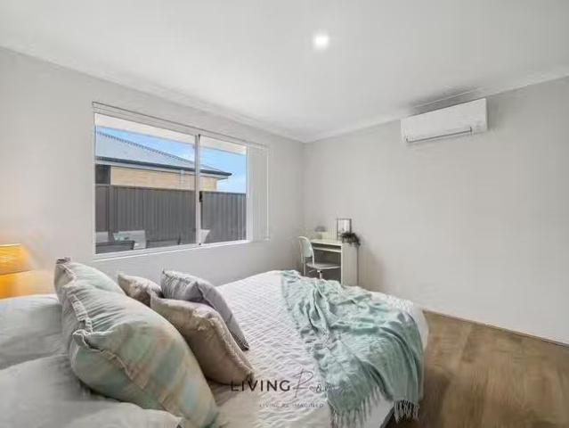 Cheap ROOM 4 Hester Road, Wellard, WA 6170