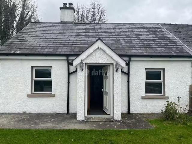 New Tap Cottage, Tap, Geevagh, Co. Sligo is for rent
