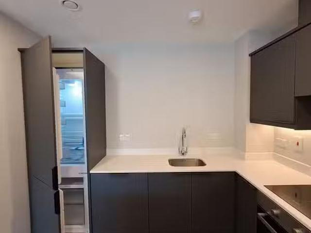 Nice Two Bed Apartment, Airton Plaza Belgard Road Tallaght, Be.