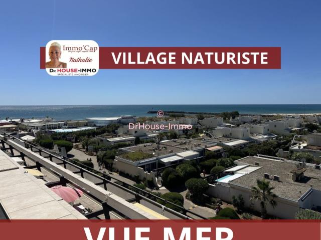 UNIQUEMENT PAR L'AGENCE IMMO CAP avec NATHALIE AU VILLAGE RARE A LA VENTE APPARTEMENT AVEC ROOFTOP AVEC SUPERBE VUE MER
