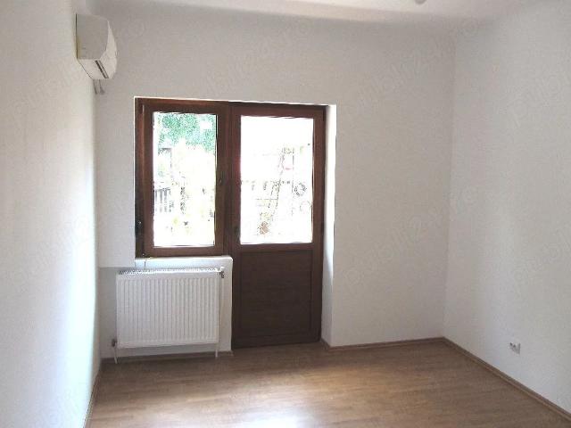 Unirii Calea Calarasilor Piata Sfantul Stefana apartament ptr birouri A4 U ST M