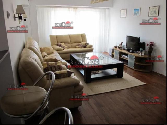 Unirii bld stradal lux