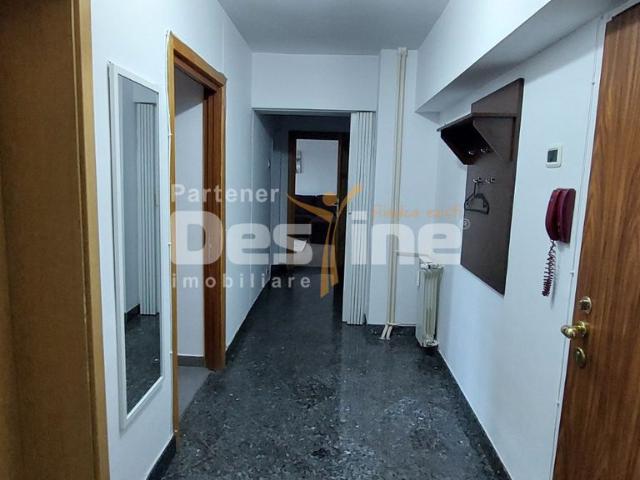 Unirii I Apartament 2 Camere I Mobilat I Decomandat