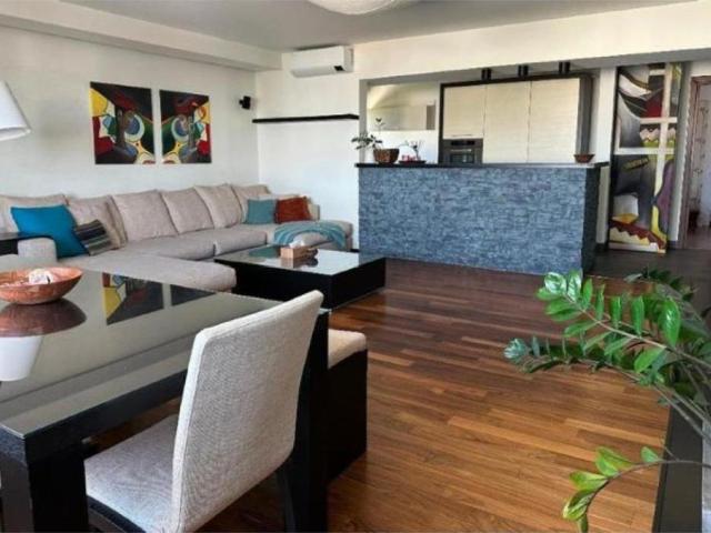 Unirii/Piata Alba Iulia,bloc 2010,ap 3 camere lux 1300euro