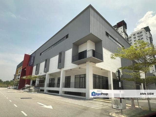 UNISUITES KAMPAR