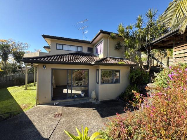 unsworth heights, 2 bedrooms