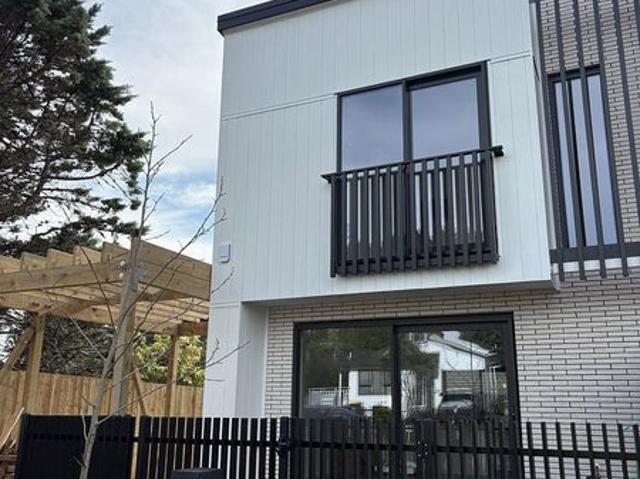 unsworth heights, 3 bedrooms