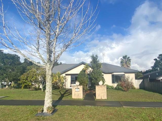 unsworth heights, 3 bedrooms