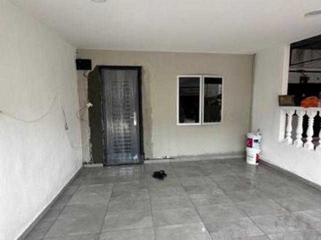 Untuk Dijual Teres 2 Tingkat Taman Sri Lalang Renovated Full Loan