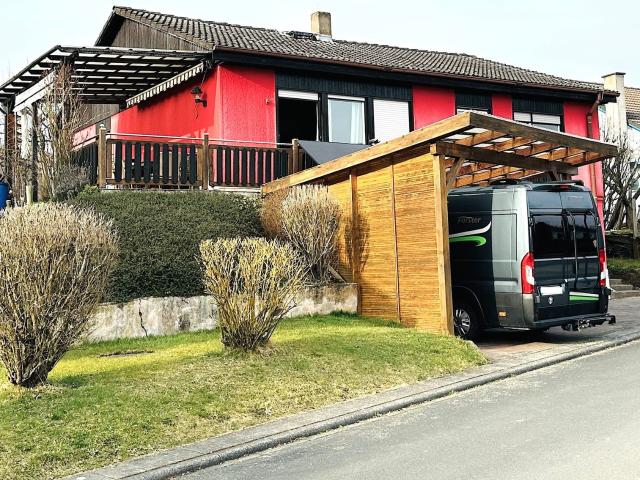 Unterkellertes Einfamilienhaus in ruhiger Wohnlage bei Nastätten