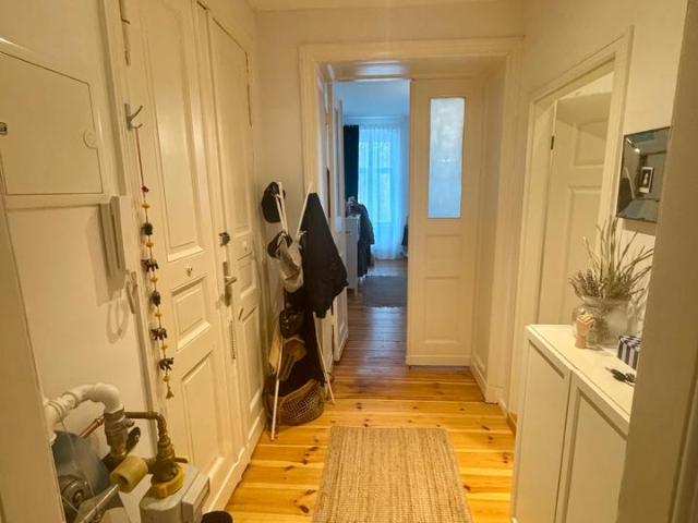 Untervermietung: Möblierte Wohnung im Kollwitz Kiez 21.12. 2.1