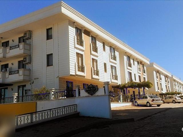 ÜNYE AKİLE HANIM KONAKLARINDA SATILIK BAHÇE KATI 4+1 DAİRE