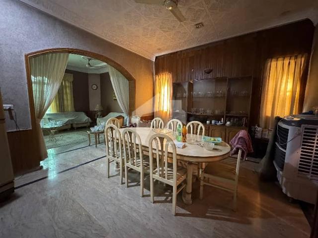 US Properties One Kanal Beautiful Well Maintained House Near H Block Market And Mosque