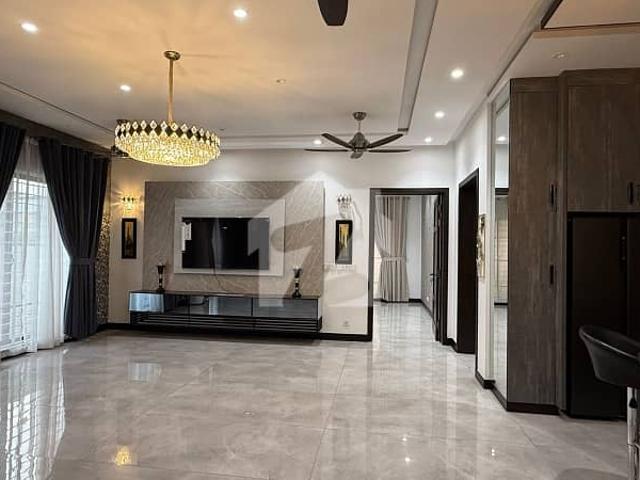 US Properties & Builder Offers. Brand New 1 Kanal 5 Spacious Bedrooms With Elegant Bathroom