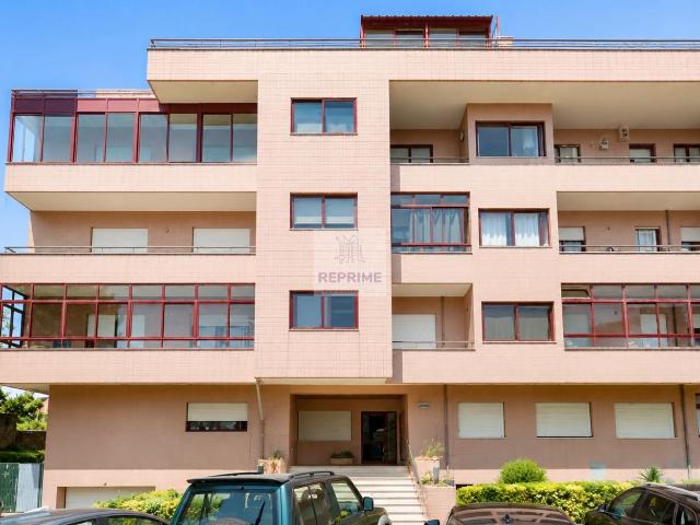 Usado | Apartamento T2+1 | Lugar De Garagem | Canidelo | Vil. 79m² Canidelo