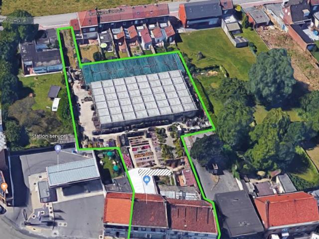 Usage mixte à vendre pour 368155 euro