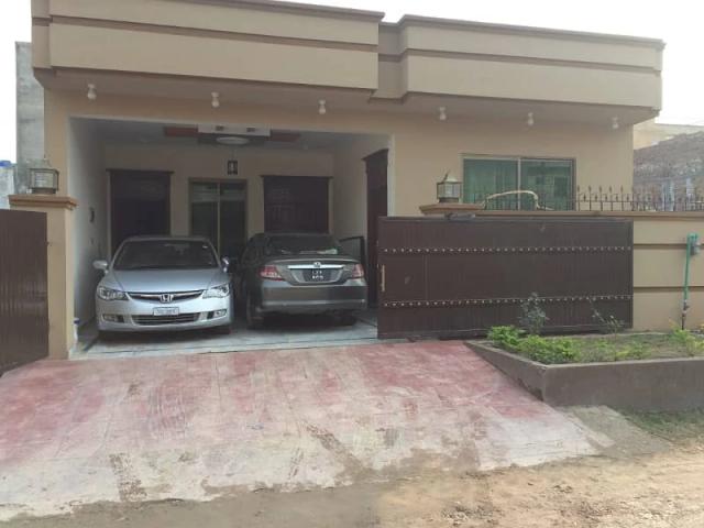 Used house for sale single story with gas meter Islamabad Soan Garden ID 94030