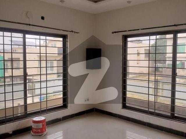 Used 7 Marla House For Sale Bahria Town Phase 8 Umer Block