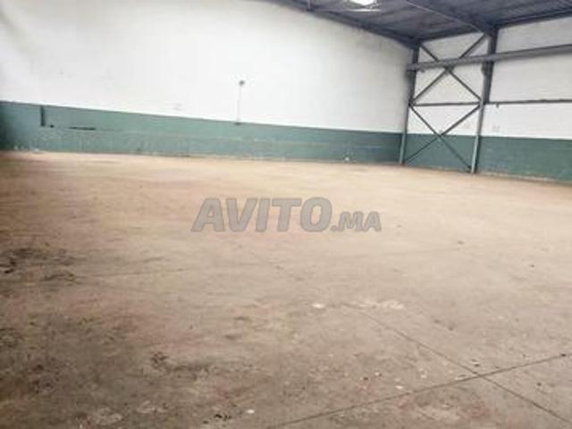 Usine à Vendre 1100 m² – Ain Sebaâ Zone I2 / Casa