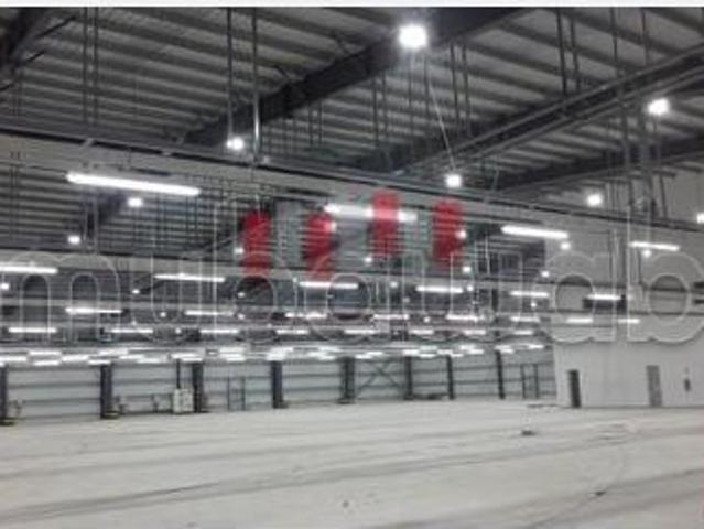Usine industrielle aux normes internationales de 7122 m2 de surface utile a Tanger a la location