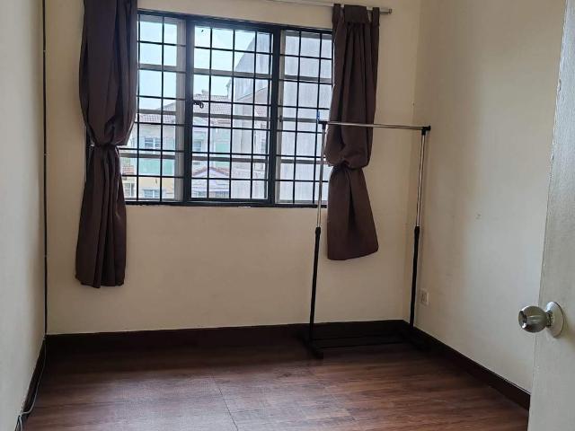 Usj22 Middle Room @ RM550