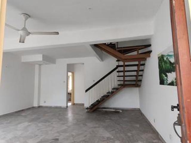 Usj 3 Subang Jaya Double Storey Freehold