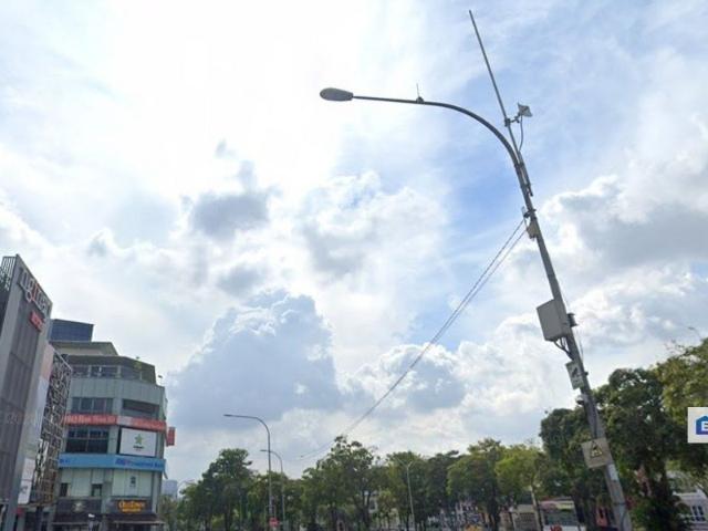 USJ 10