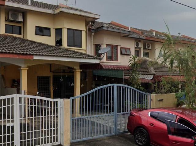USJ 13 Freehold Walking Distance to LRT Gated Guarded