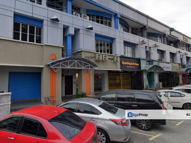 USJ 21
