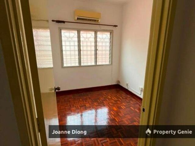USJ 22 Double Storey Terrace House