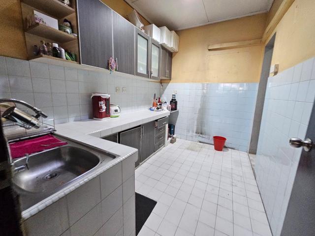 USJ 2 24x65 sqft Kitchen Extended 15 Sty 4r3b Normal Staircase