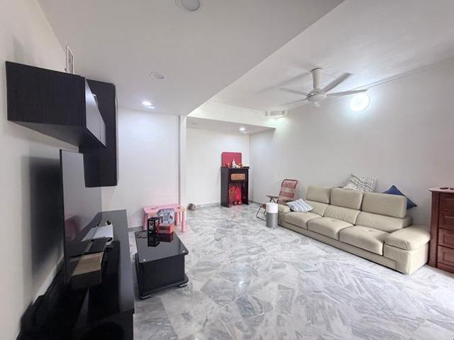 USJ 6 Subang Jaya walking distance to LRT
