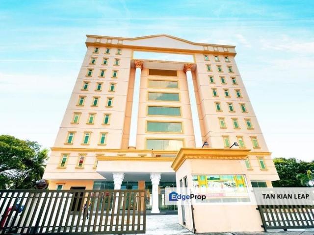 USJ 9