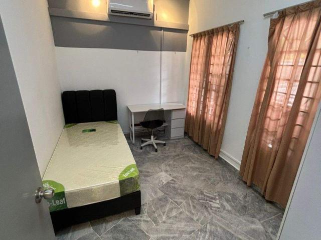 USJ 9 Room For Rent | Single Room With Window | Near Taipan LRT