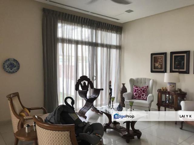USJ Heights Bungalow For Sale