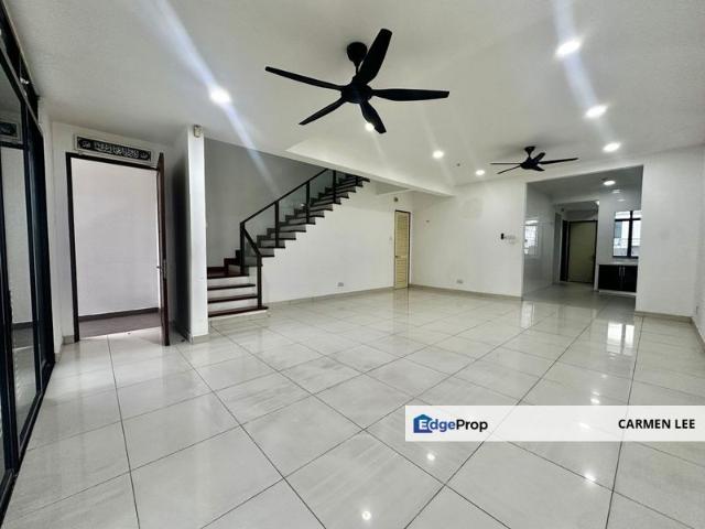 USJ Heights, 2.5 Storey Terrace, High ceilings
