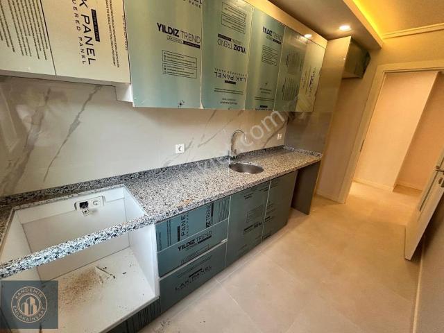 Üsküdar Merkeze 5 Dakika 2+1 Yeni Binada Otoparklı
