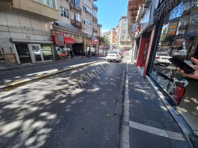 Üsküdar Çevik Kuvvete Yürüme Mesafesinde Ful Eşyalı 2+1 Düz Giri