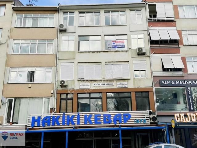 Üsküdar İcadiye De Metroya Yürüme Mesafesinde Satılık 4+1 Daire