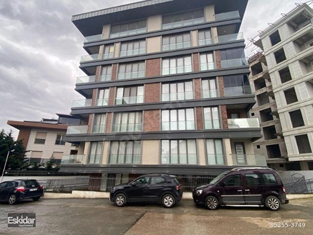 Üsküdar Sıfır 5+2 Dubleks Otopark & Asansör 190 m Net